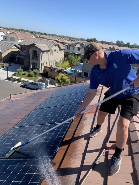Solar Panel Cleaning Service Roseville CA 5